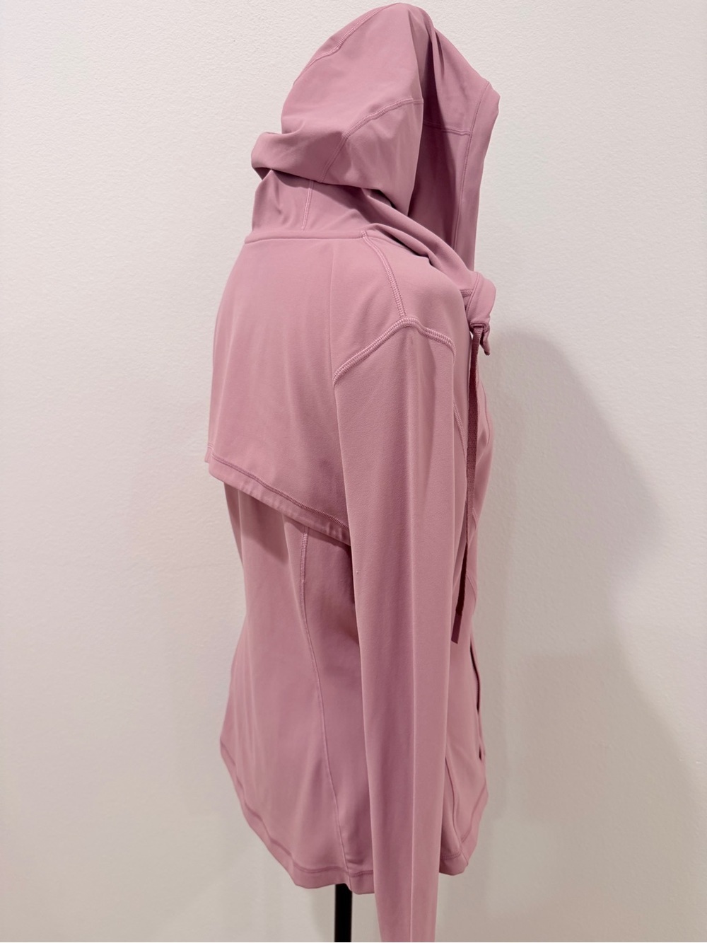 Lululemon Hooded Define Jacket - Picture 8 of 17